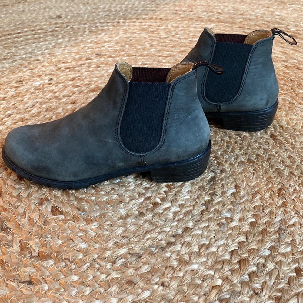 Blundstone
WOMEN'S SERIES #1971
ANKLE BOOTS - RUSTIC BLACK